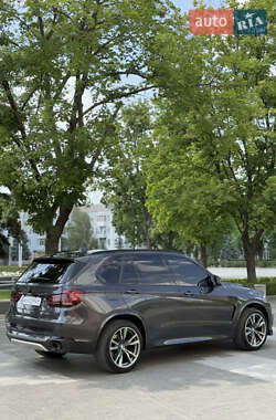 Внедорожник / Кроссовер BMW X5 2014 в 