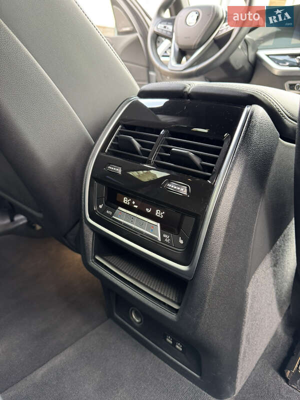 Внедорожник / Кроссовер BMW X5 2023 в Ивано-Франковске