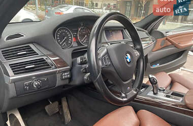 Внедорожник / Кроссовер BMW X5 2012 в 