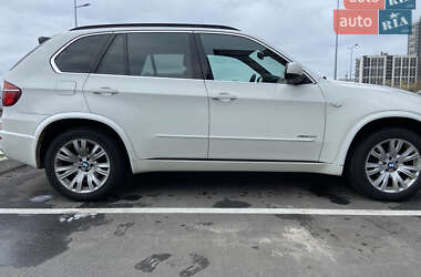 Внедорожник / Кроссовер BMW X5 2012 в 
