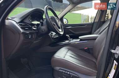 Позашляховик / Кросовер BMW X5 2018 в 