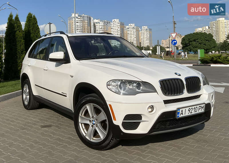 BMW X5 2011