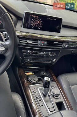 Внедорожник / Кроссовер BMW X5 2016 в 
