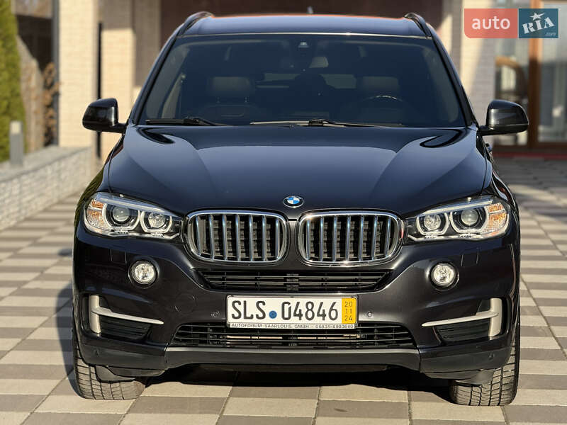 Внедорожник / Кроссовер BMW X5 2017 в 