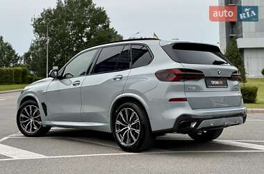 Внедорожник / Кроссовер BMW X5 2024 в 