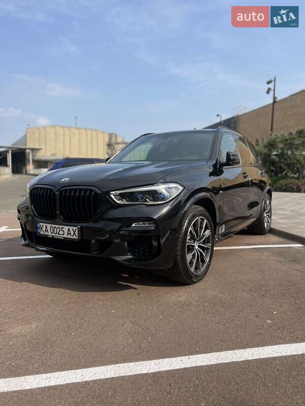 Внедорожник / Кроссовер BMW X5 2019 в Киеве
