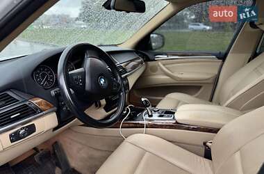 Внедорожник / Кроссовер BMW X5 2010 в 