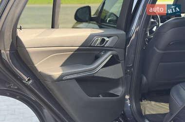 Внедорожник / Кроссовер BMW X5 2019 в 