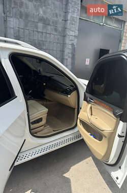 Внедорожник / Кроссовер BMW X5 2008 в 
