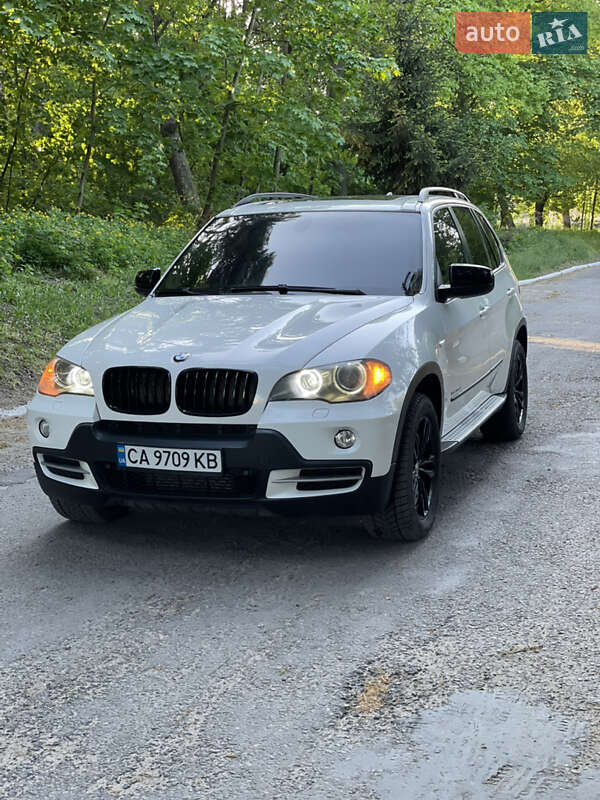 Внедорожник / Кроссовер BMW X5 2009 в Бершади