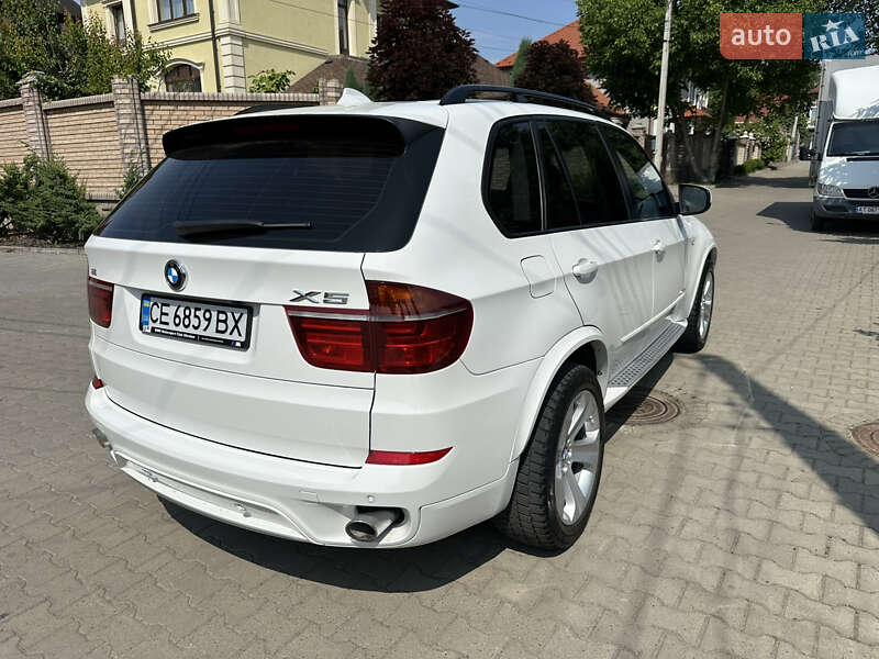 Внедорожник / Кроссовер BMW X5 2012 в Черновцах