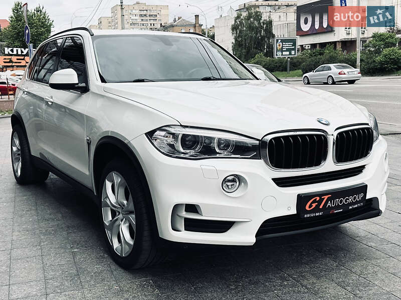Позашляховик / Кросовер BMW X5 2015 в Києві