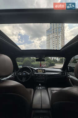 Внедорожник / Кроссовер BMW X5 2016 в 