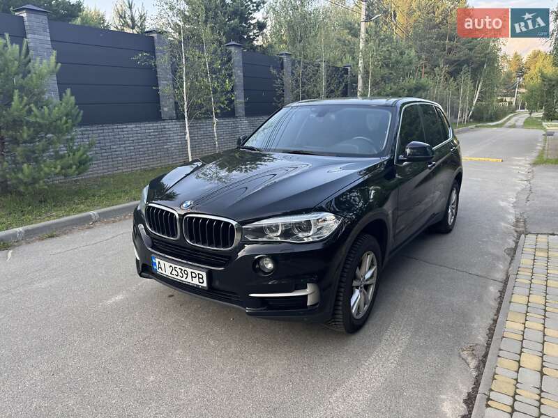 Внедорожник / Кроссовер BMW X5 2018 в 