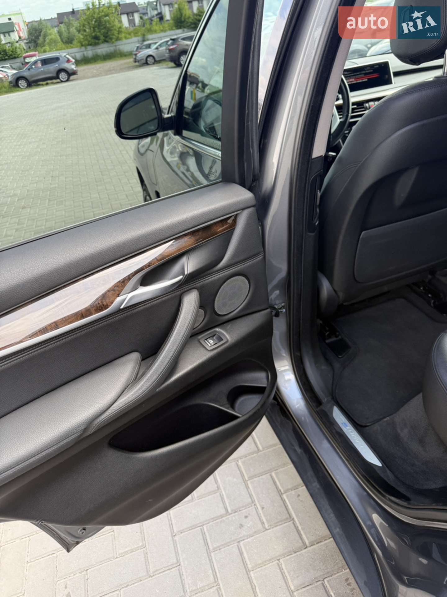2015 BMW X5 - мініатюра 15