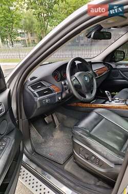 Внедорожник / Кроссовер BMW X5 2009 в 