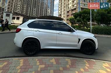 Внедорожник / Кроссовер BMW X5 2016 в 