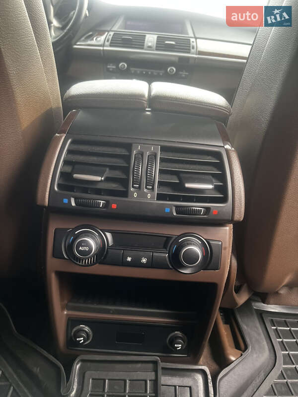 Позашляховик / Кросовер BMW X5 2011 в Білій Церкві