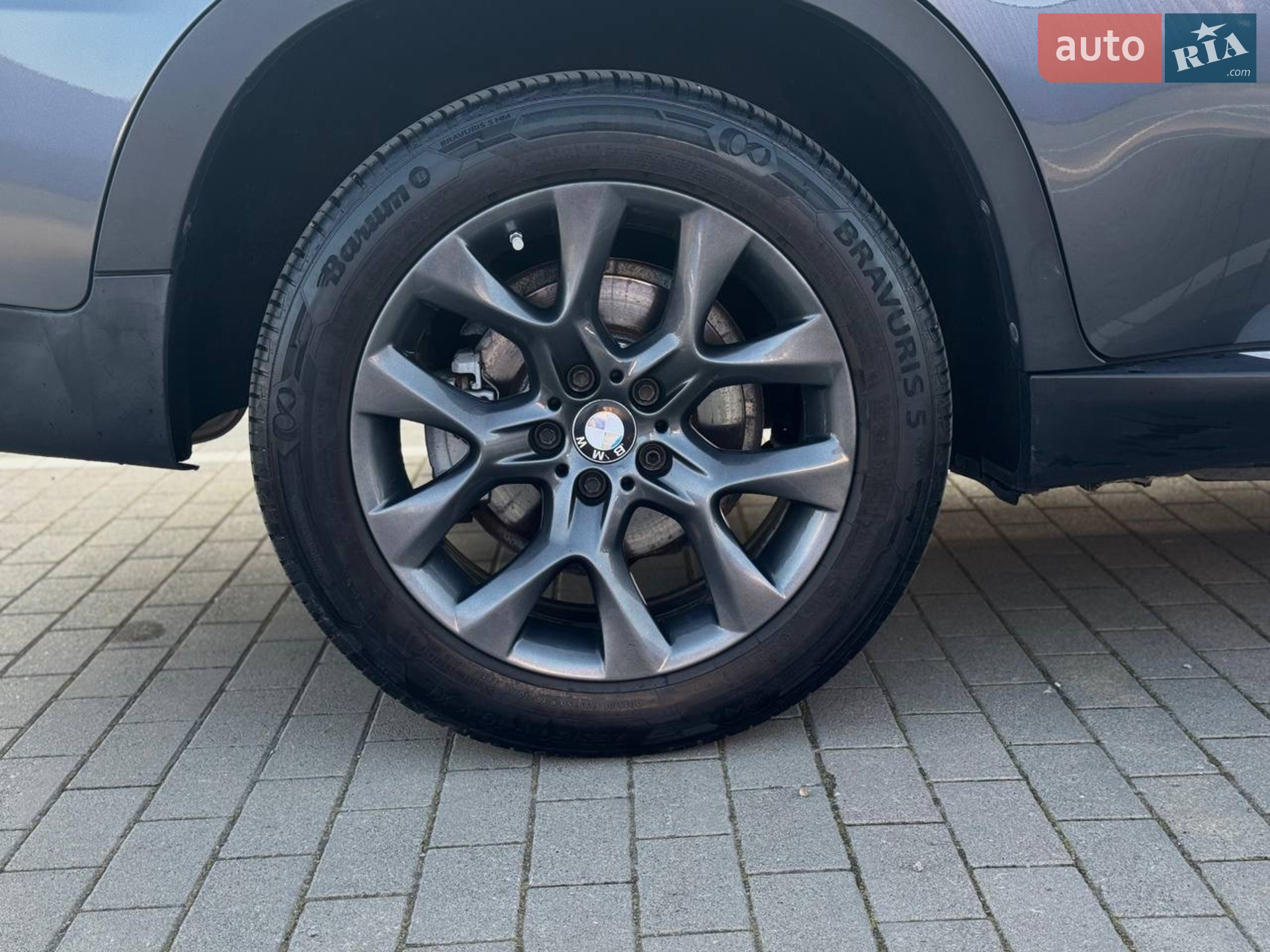 2010 BMW X5 - мініатюра 9