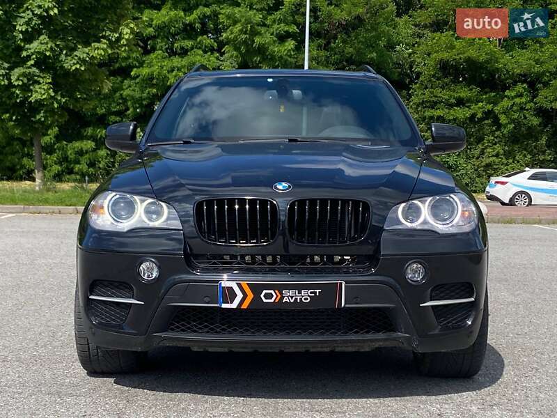 Позашляховик / Кросовер BMW X5 2012 в Львові