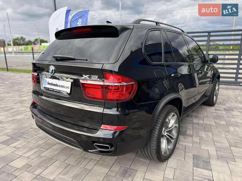 Позашляховик / Кросовер BMW X5 2012 в Рівному