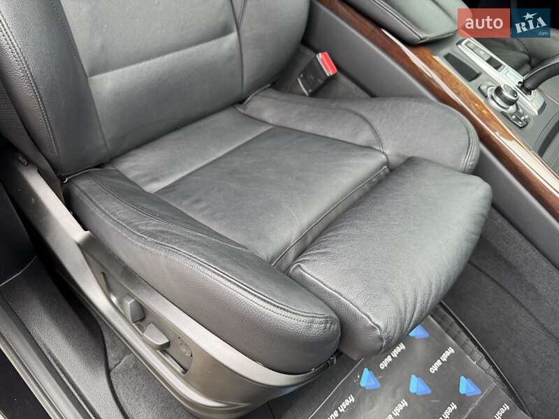 Позашляховик / Кросовер BMW X5 2012 в Рівному