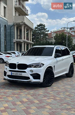 Внедорожник / Кроссовер BMW X5 2016 в 