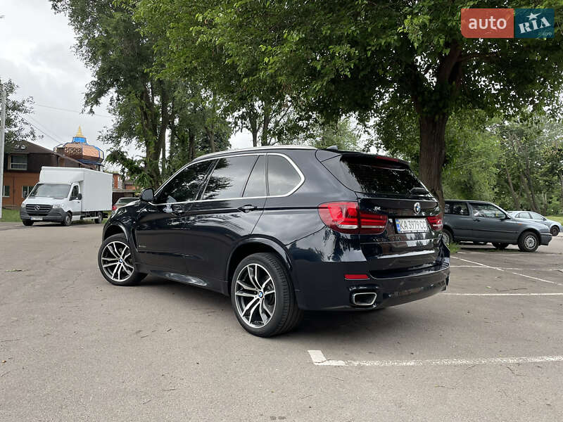Внедорожник / Кроссовер BMW X5 2017 в Черкассах
