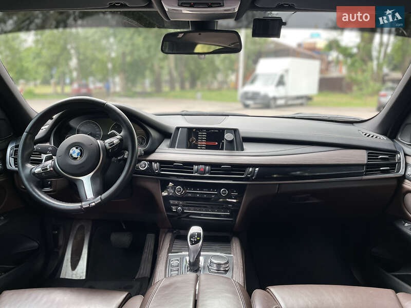 Внедорожник / Кроссовер BMW X5 2017 в Черкассах
