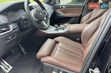 Внедорожник / Кроссовер BMW X5 2022 в 