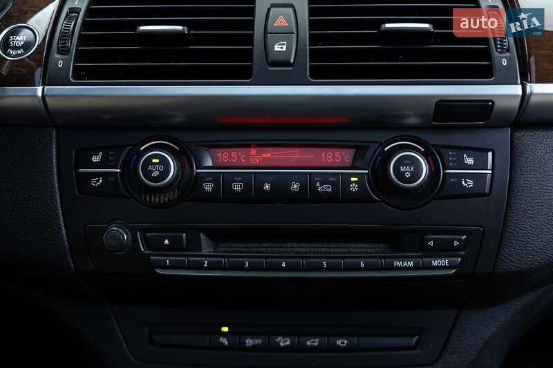 Позашляховик / Кросовер BMW X5 2012 в Луцьку