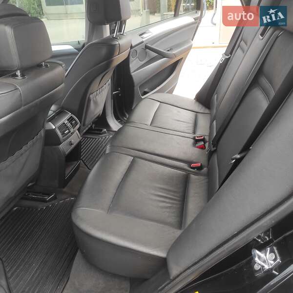 Позашляховик / Кросовер BMW X5 2009 в Києві