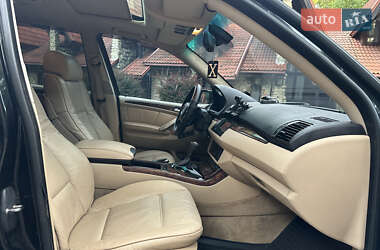 Внедорожник / Кроссовер BMW X5 2003 в 