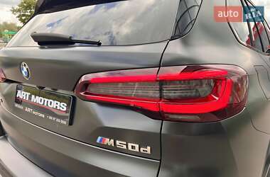 Позашляховик / Кросовер BMW X5 2022 в 