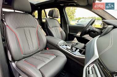 Позашляховик / Кросовер BMW X5 2022 в 