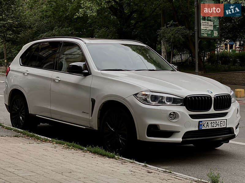 Внедорожник / Кроссовер BMW X5 2015 в Киеве