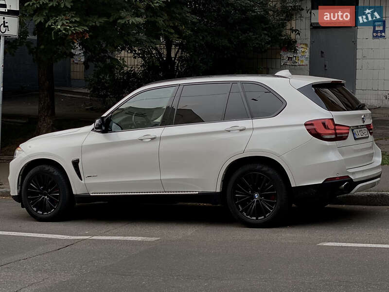 Внедорожник / Кроссовер BMW X5 2015 в Киеве