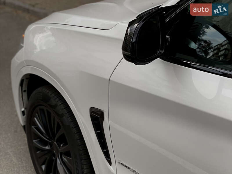 Внедорожник / Кроссовер BMW X5 2015 в Киеве