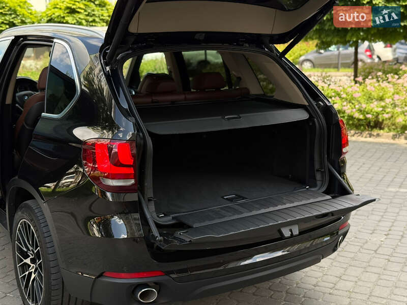 Внедорожник / Кроссовер BMW X5 2013 в Ивано-Франковске