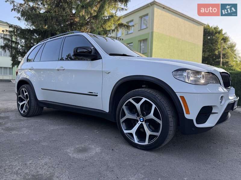 Позашляховик / Кросовер BMW X5 2013 в Тульчині