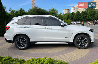 Позашляховик / Кросовер BMW X5 2017 в 