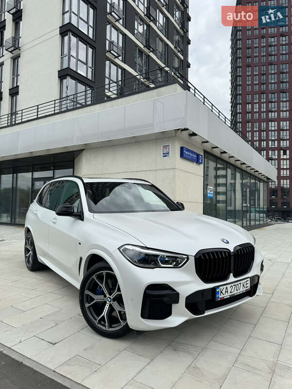 BMW X5 2021