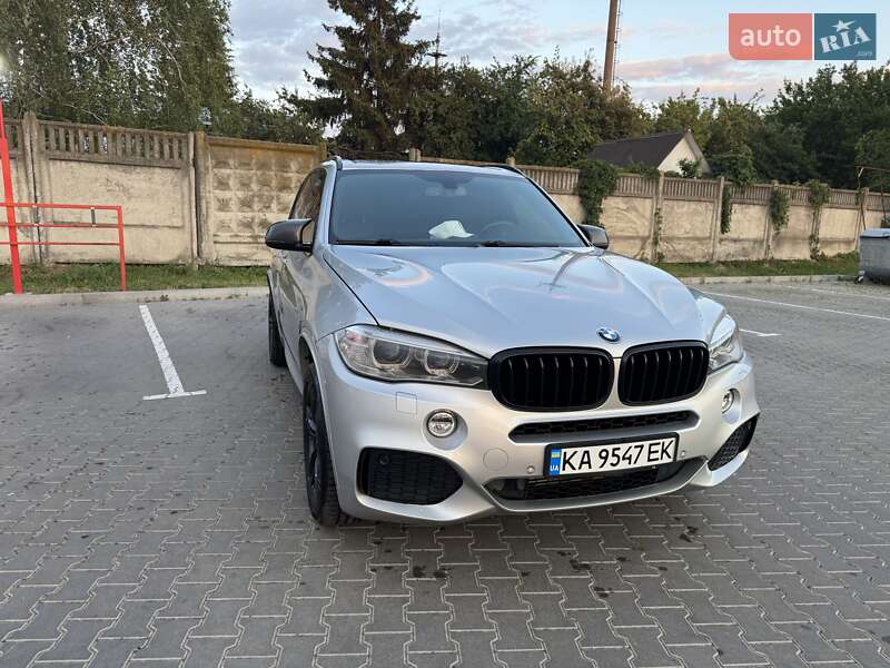 Позашляховик / Кросовер BMW X5 2015 в Києві