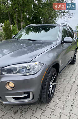Позашляховик / Кросовер BMW X5 2015 в 