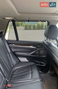 Позашляховик / Кросовер BMW X5 2015 в 