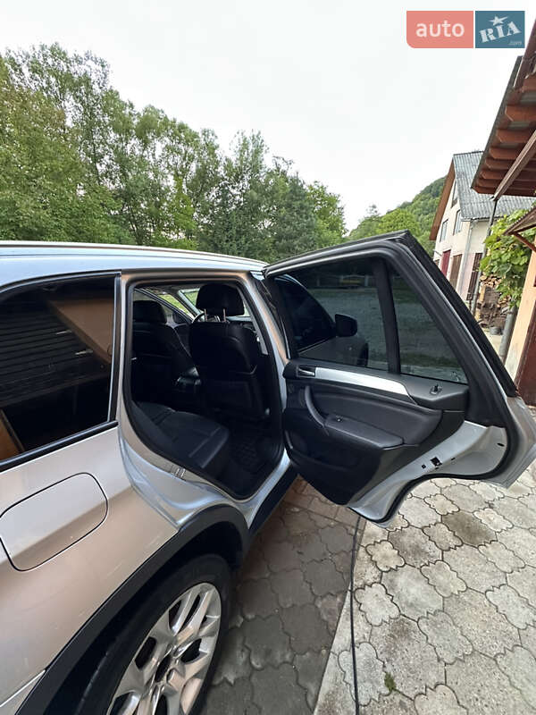 Позашляховик / Кросовер BMW X5 2010 в Рахові