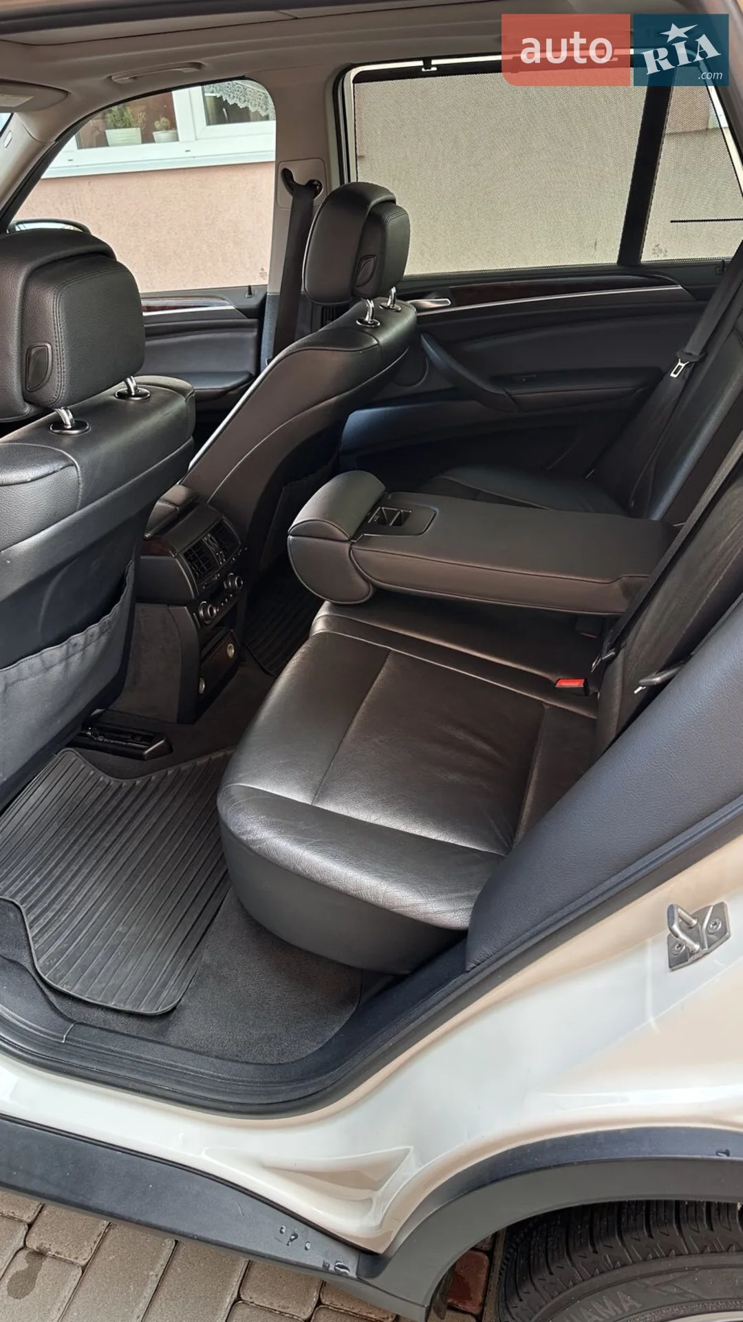 2011 BMW X5 - мініатюра 17