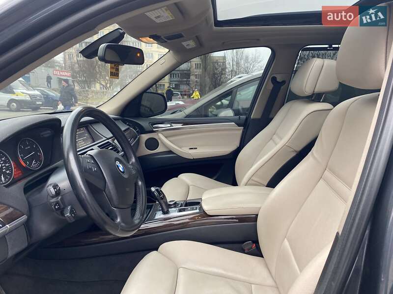 Позашляховик / Кросовер BMW X5 2012 в Києві фото 10 Позашляховик / Кросовер BMW X5 2012 в Києві