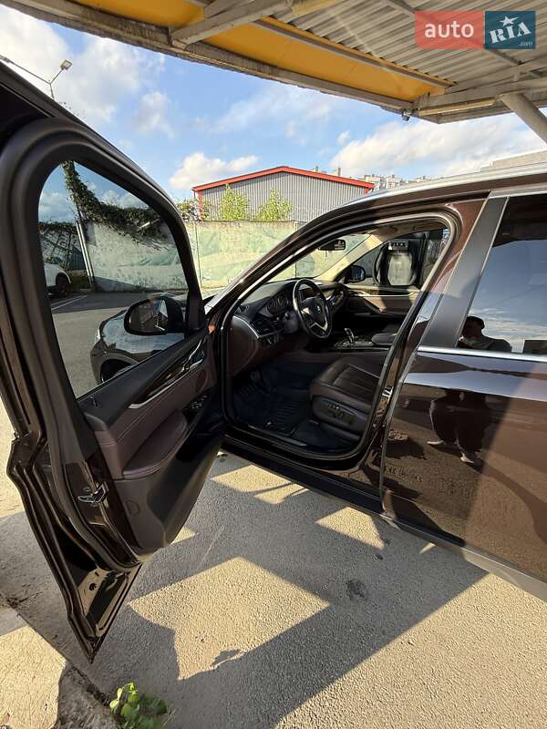 Внедорожник / Кроссовер BMW X5 2015 в Киеве