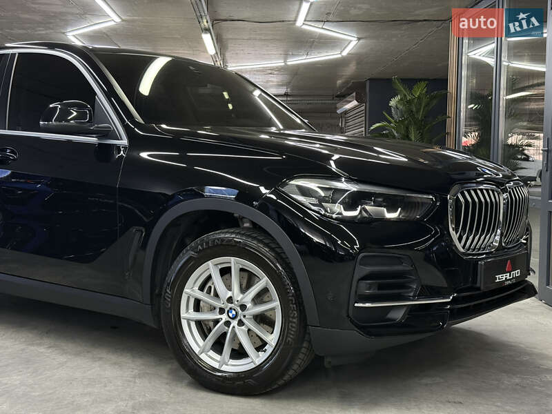 Внедорожник / Кроссовер BMW X5 2022 в Одессе